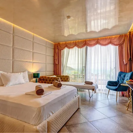 Bella Vista Boutique,nea Peramos Otel *