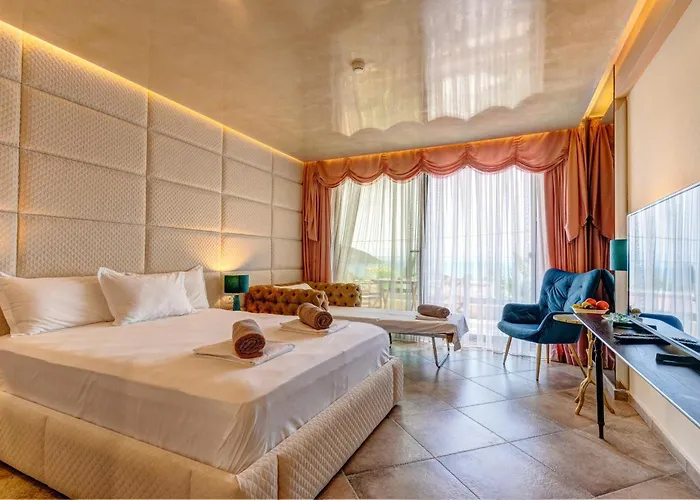 Bella Vista Boutique,nea Peramos Ξενοδοχείο *