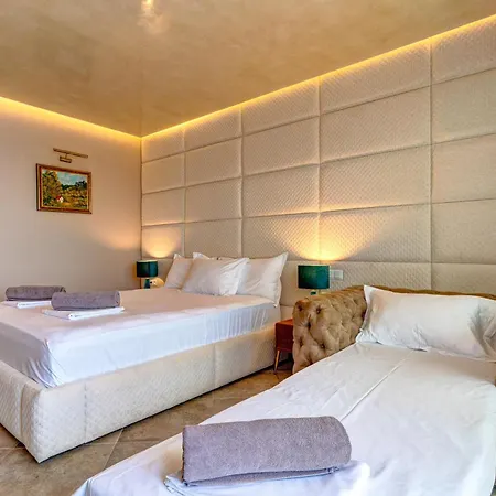 Hotel Bella Vista Boutique,nea Peramos *